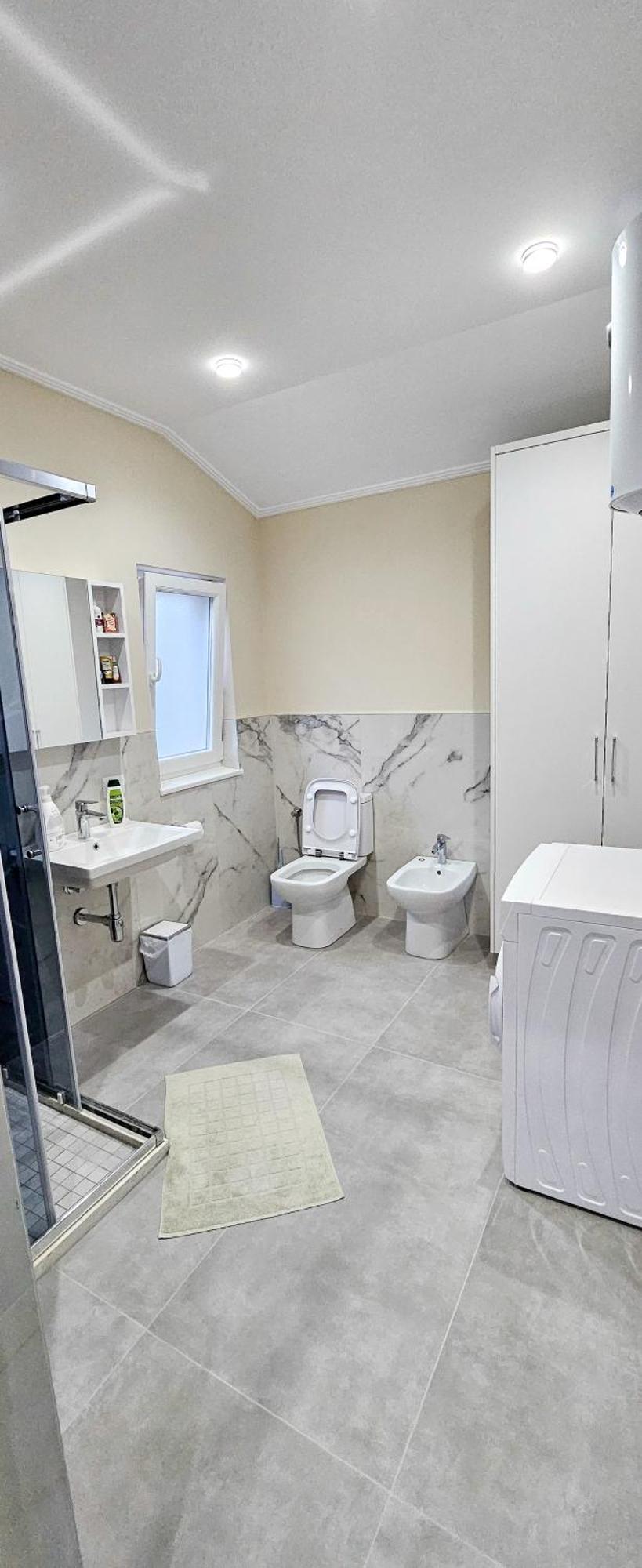 Koman_Lakeview_Apartments Шкодер Экстерьер фото